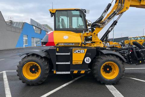 JCB